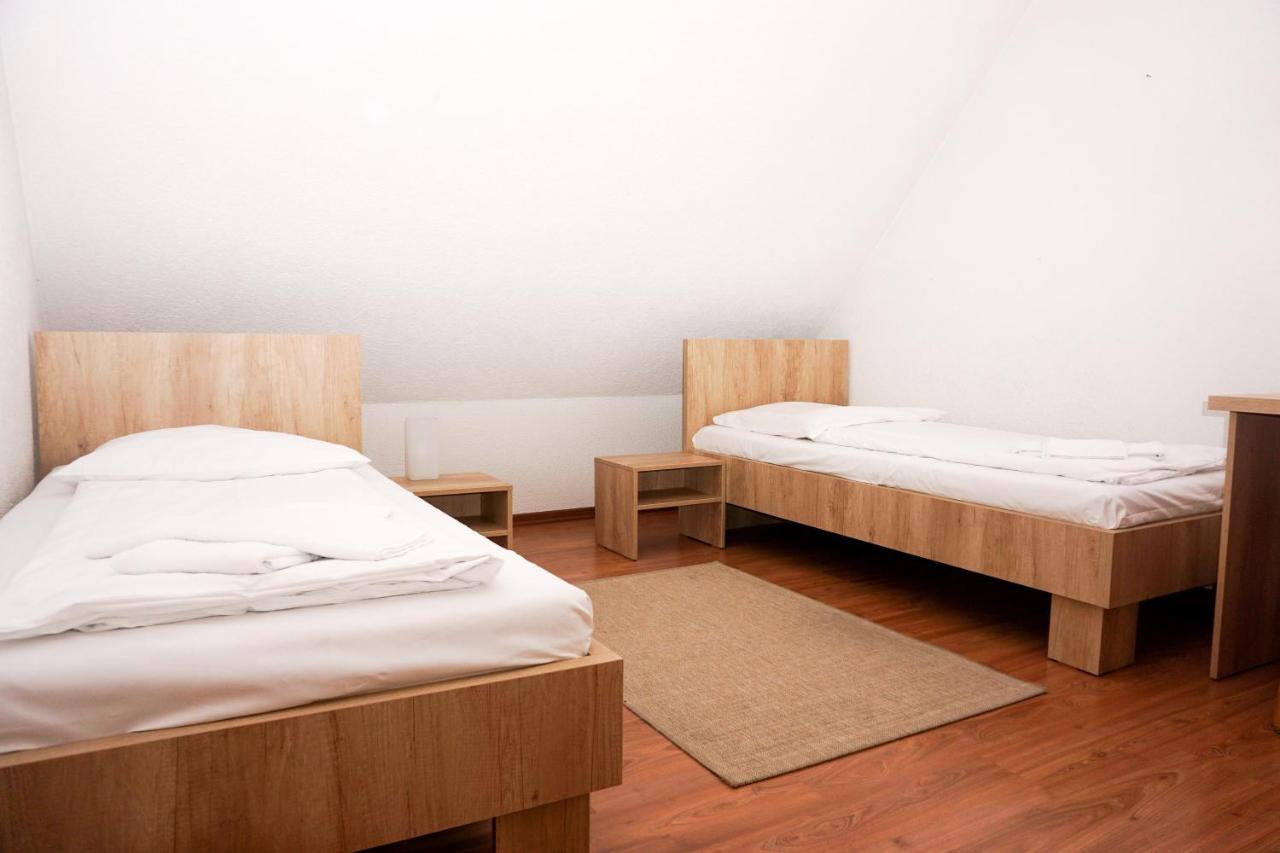 Hotel Kreuz Schwaebisch Gmuend Luaran gambar