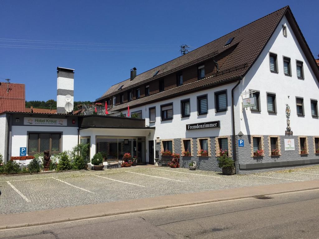 Hotel Kreuz Schwaebisch Gmuend Luaran gambar