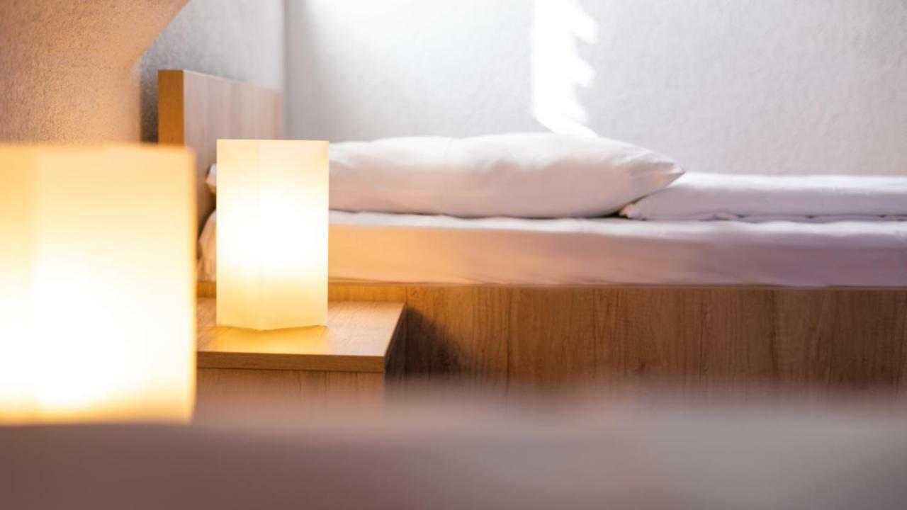 Hotel Kreuz Schwaebisch Gmuend Luaran gambar